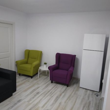 Luxury Apartament Curtea De Arges Bagian luar foto